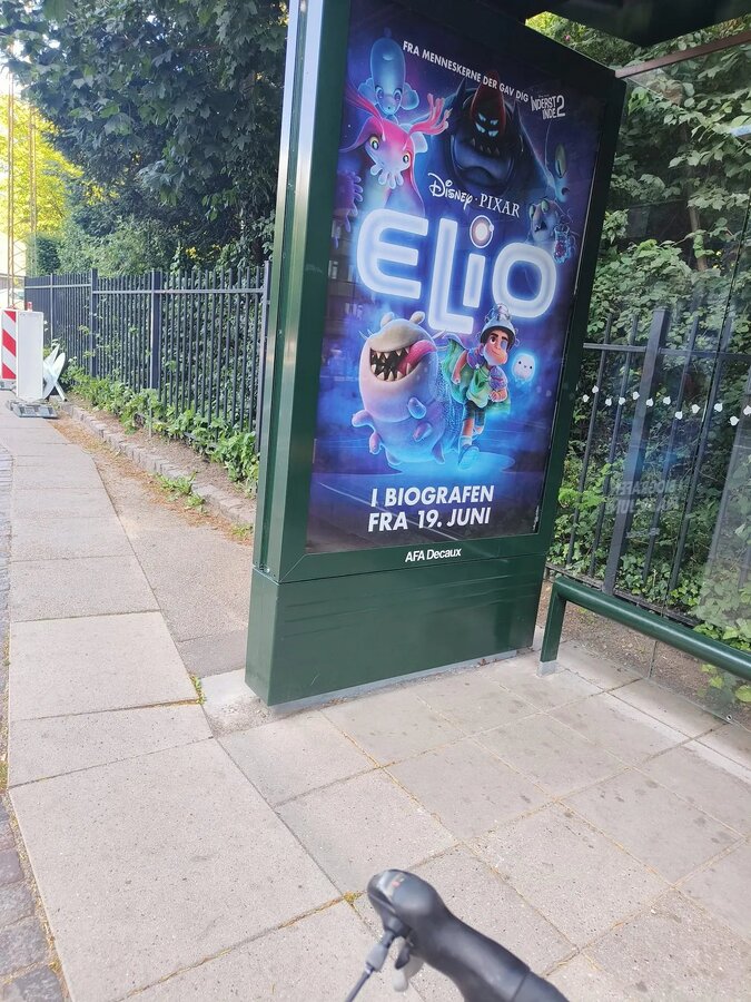 Elio movie poster at a Copenhagen bus stop, Disney·Pixar, i biografen fra 19. juni